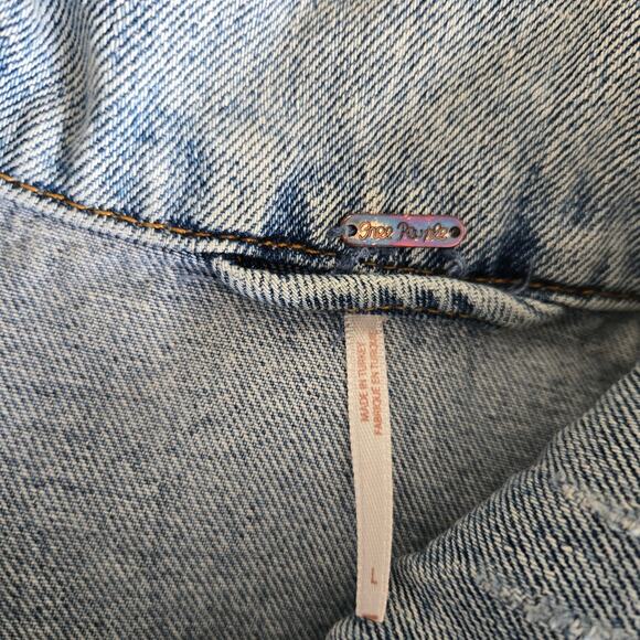 Free People Grunge Distressed Cropped Denim Trucker Jacket Raw Hem Women Largeg - Picture 12 of 13